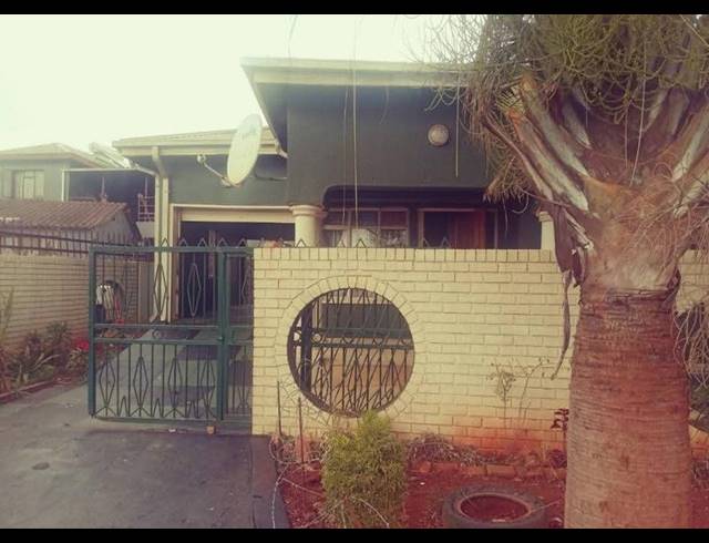 3 BEDROOM HOUSE FOR SALE IN SIBASA